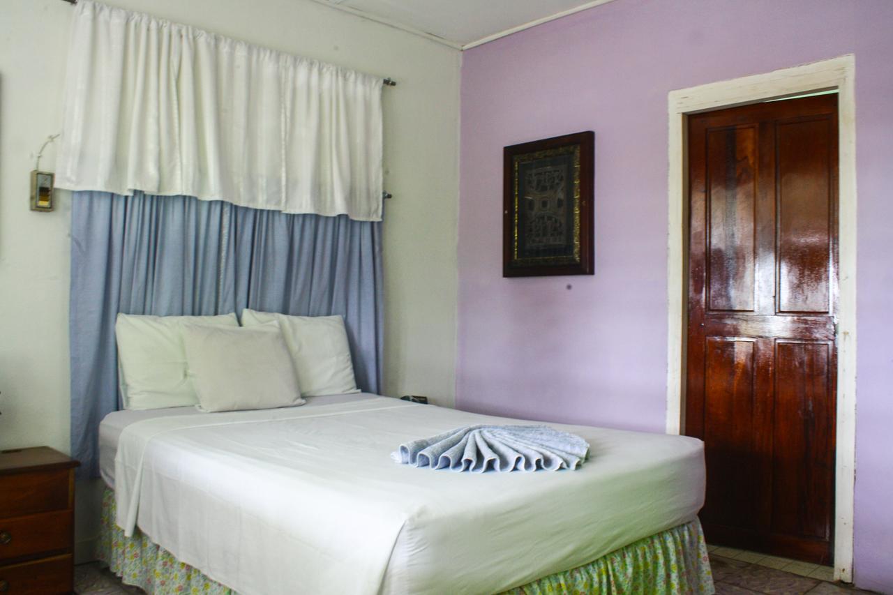Hotel Maya Corozal Εξωτερικό φωτογραφία