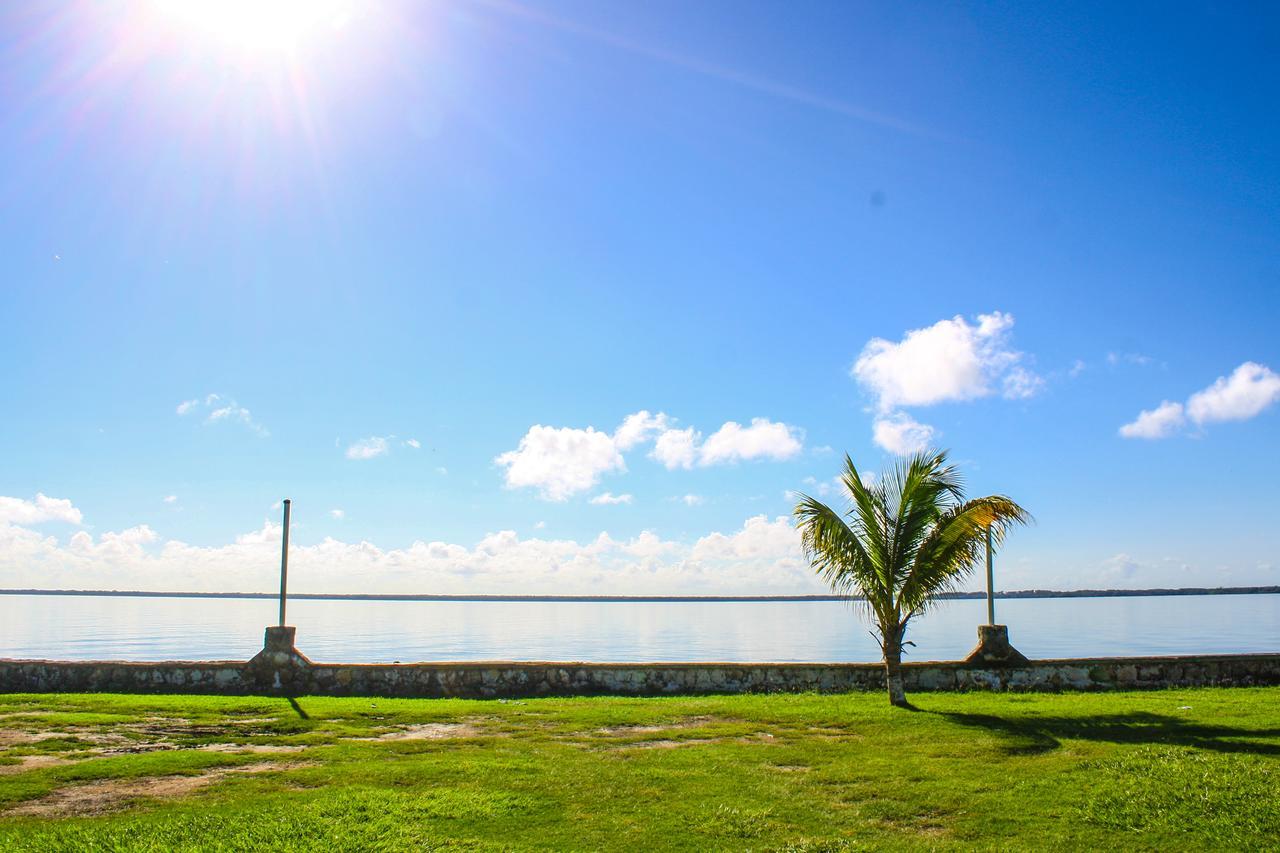 Hotel Maya Corozal Εξωτερικό φωτογραφία