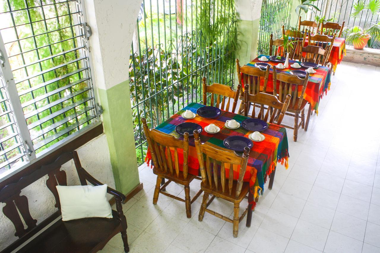 Hotel Maya Corozal Εξωτερικό φωτογραφία